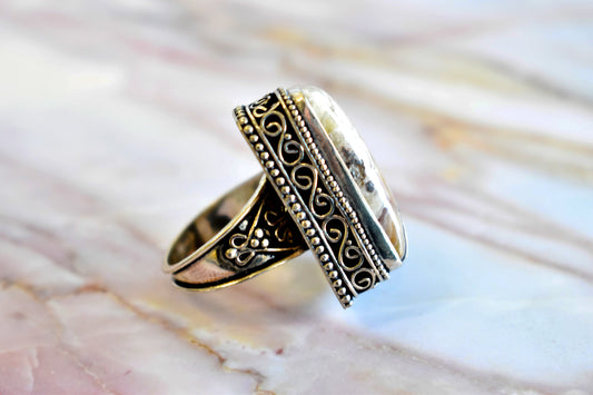 Crazy Lace Agate Ring (Size 7.5)