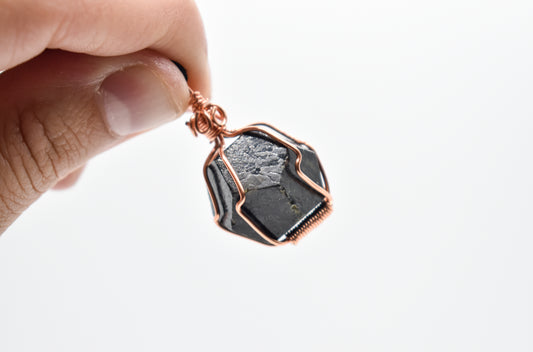 Copper Wrapped Nuummite Necklace