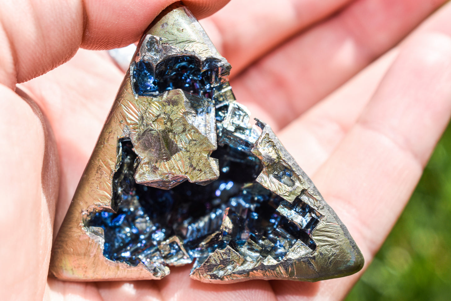 Tetrahedron Bismuth Geode