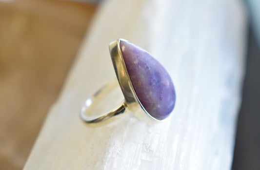 Tiffany Stone Ring (Size 5.5)