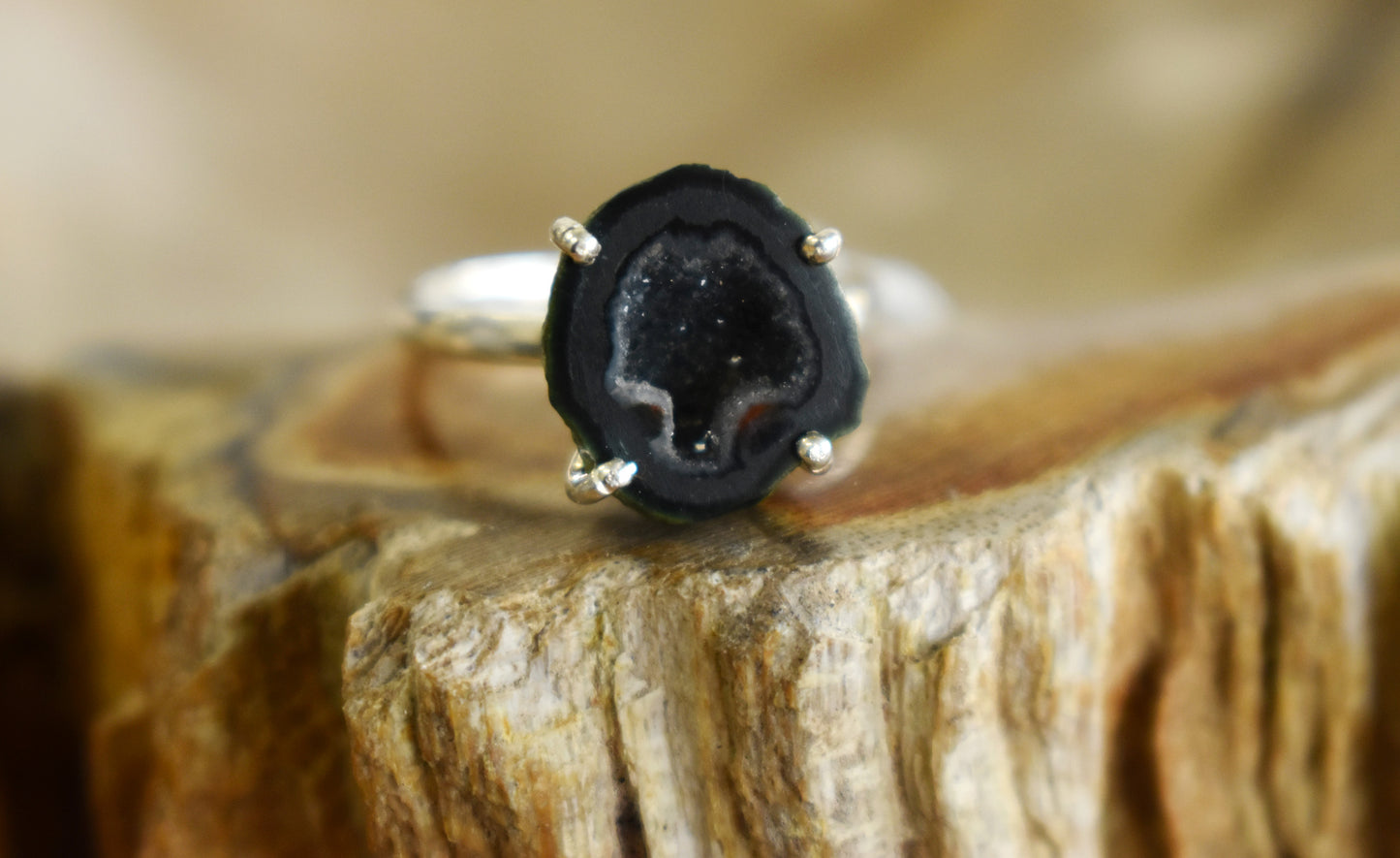 Agate Druzy Ring ( Size 6)