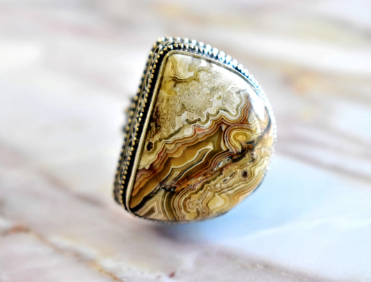 Crazy Lace Agate Ring (Size 7.5)