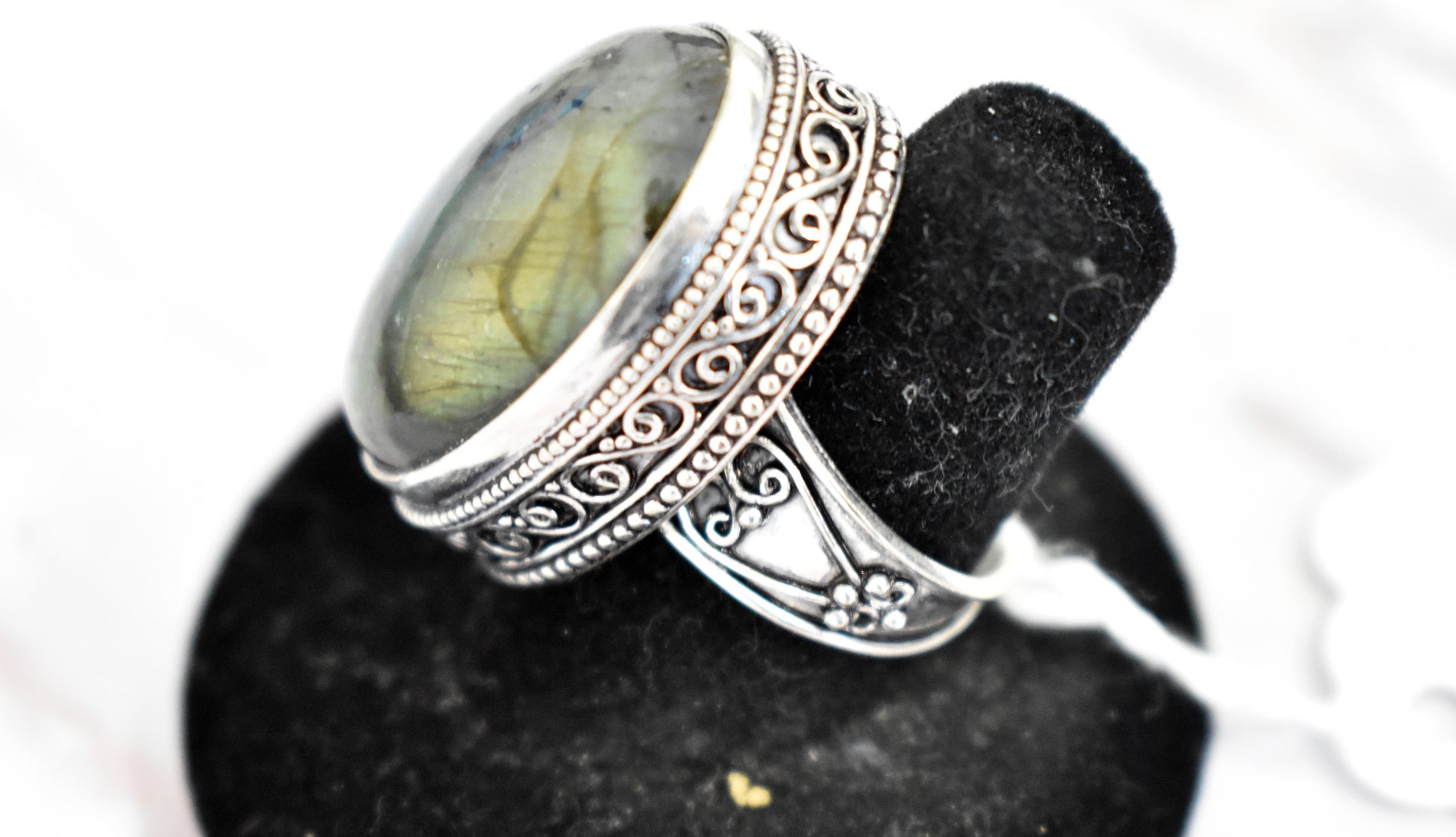 stones-of-transformation - Labradorite Ring (Size 8) - Stones of Transformation - 