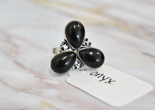 stones-of-transformation - Onyx Ring (Size 8.5) - Stones of Transformation - 