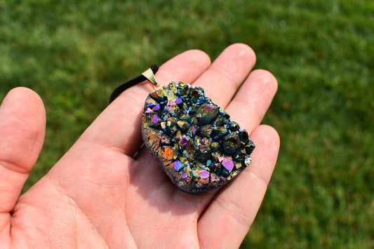 Titanium Aura Quartz Cluster Necklace